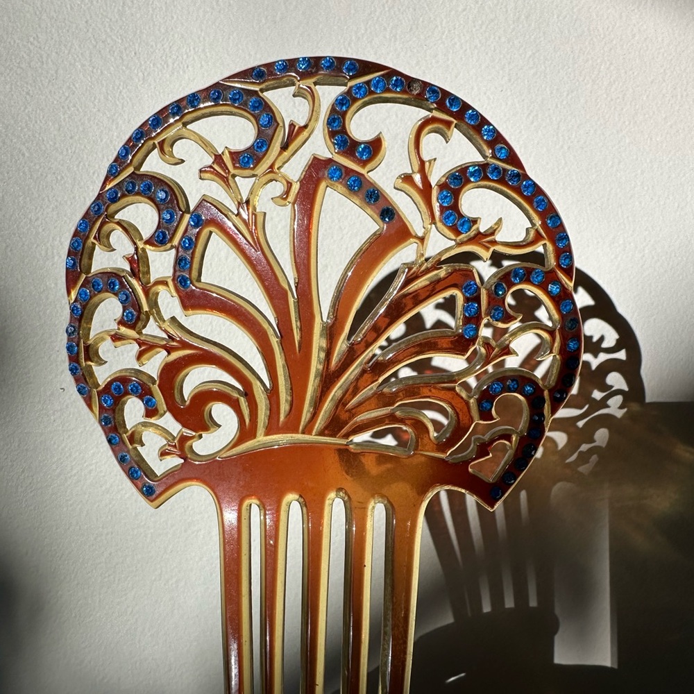Antique Tortoise Shell Blue Rhinestone Hair Combs - Picture 3 of 13